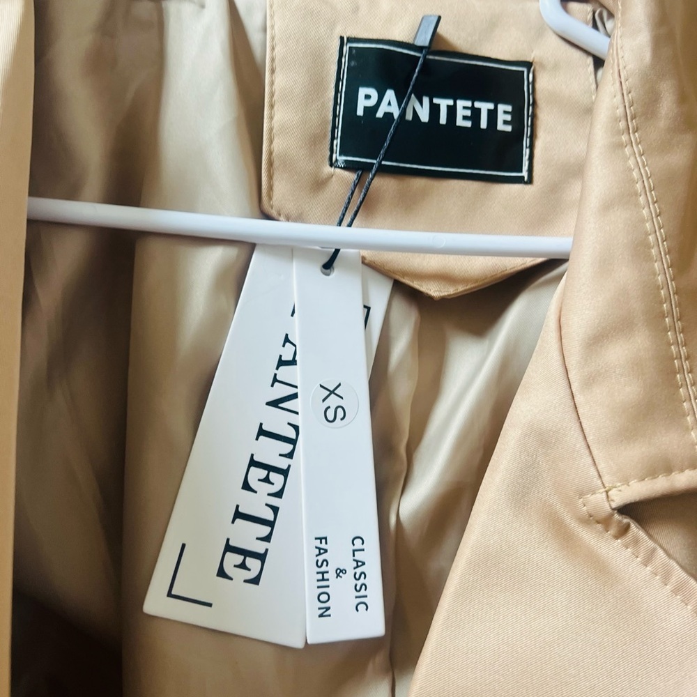 NWT  Classic Tan Trench Coat fits like a large female but says xs on tag - Picture 4 of 8